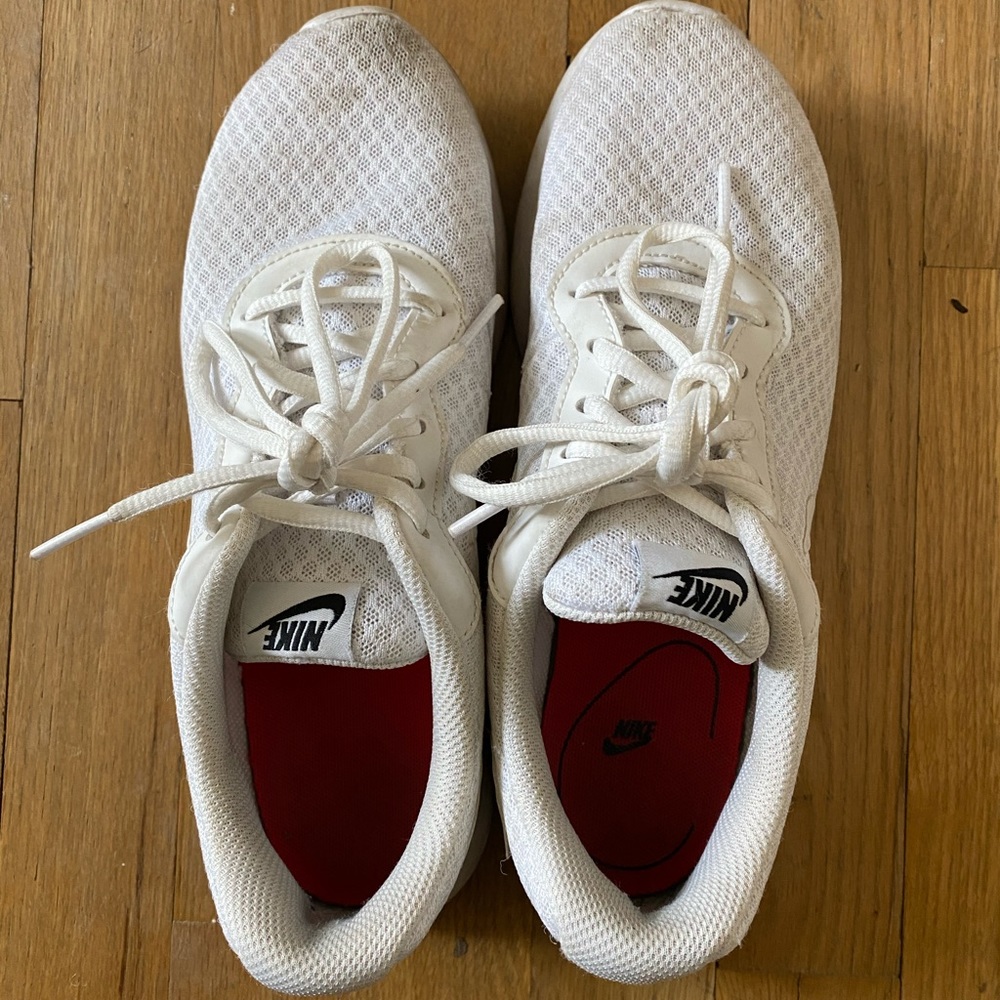 Size 8 women’s Nike frees